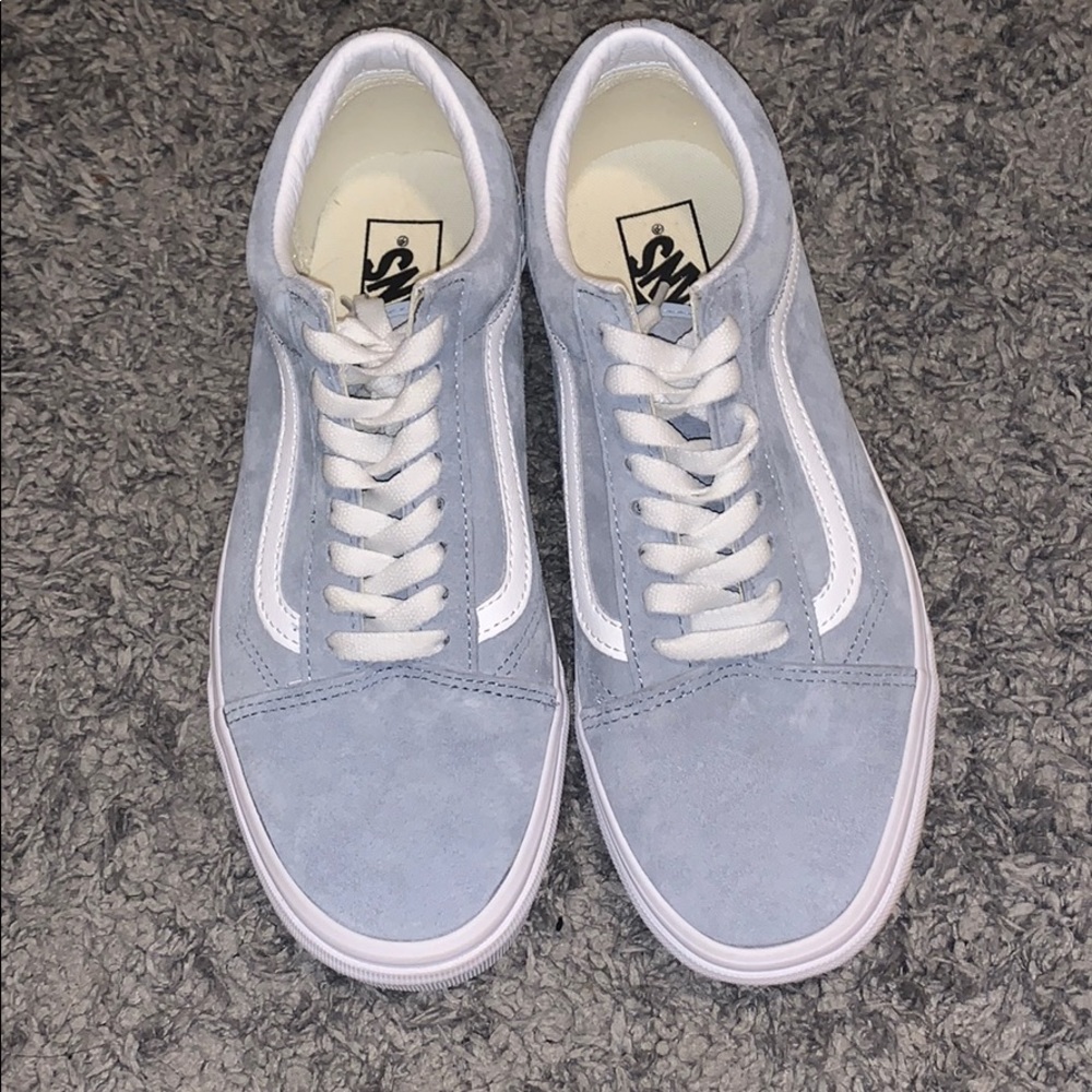 NEVER WORN SUEDE BLUE vans